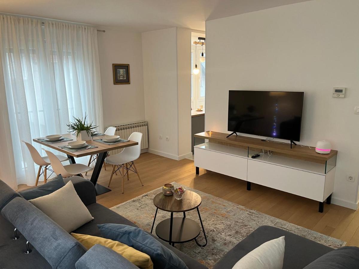 Dela'S Apartment-Zagreb Luaran gambar